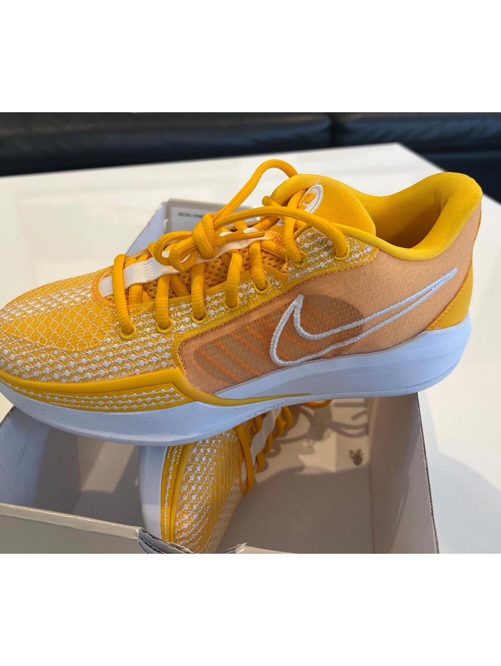 Nike Sabrina 1 TB University Gold Womens Basketball Shoes Size 5 FQ3391 - Picture 8 of 8